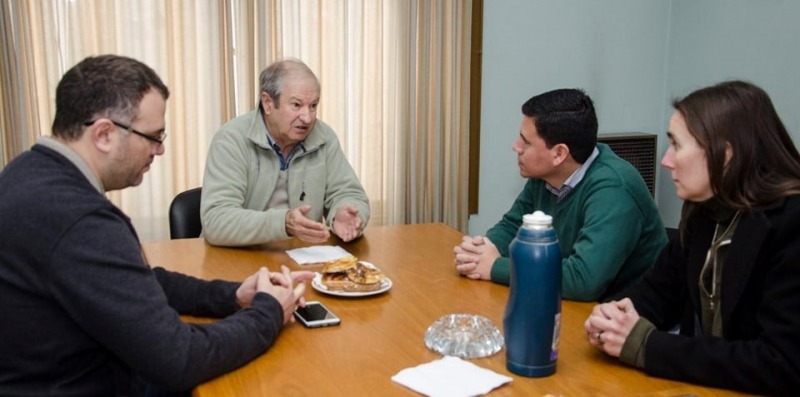 Aguilera estuvo en la Cooperativa Agropecuaria e Industrial